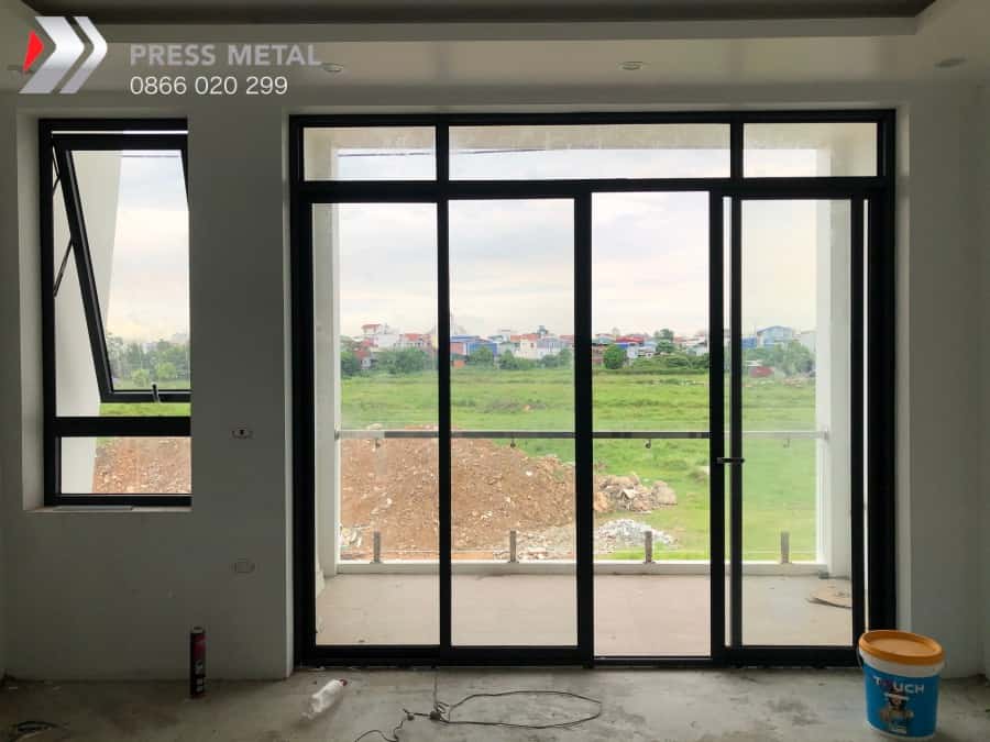 Mẫu cửa nhôm PMI
